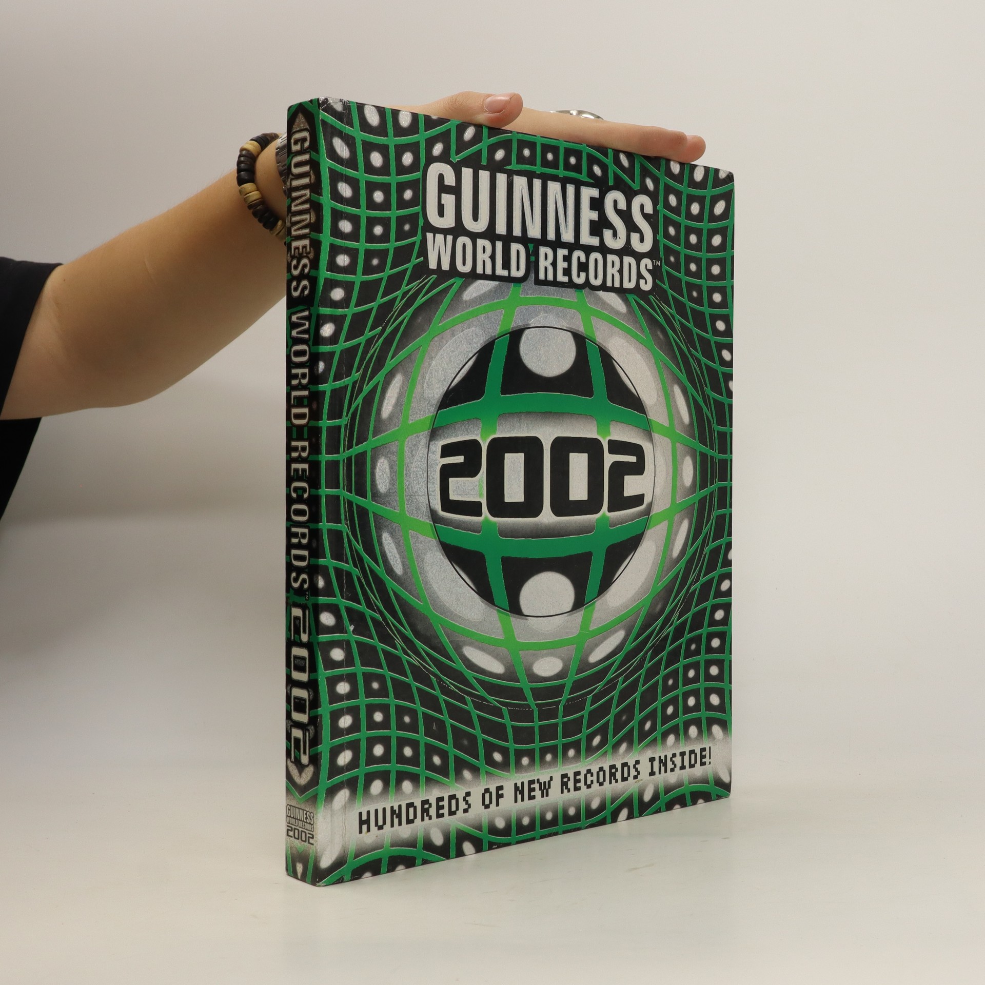 Guinness World Records 2002 Kolektiv Knihobot cz guinness-world-records-2002-kolektiv-knihobot-cz