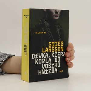 náhled knihy - Dívka, která kopla do vosího hnízda