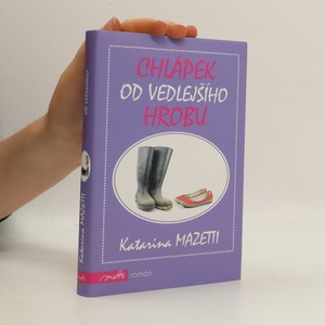 náhled knihy - Chlápek od vedlejšího hrobu