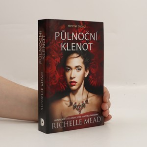 náhled knihy - Půlnoční klenot. Třpytný dvůr 2. díl