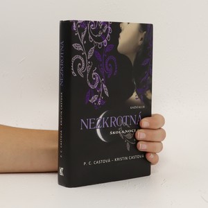 náhled knihy - Škola noci. 4, Nezkrotná