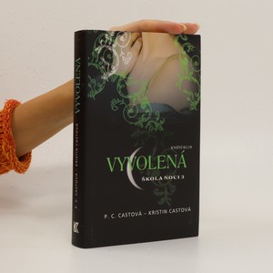 náhled knihy - Škola noci. 3, Vyvolená