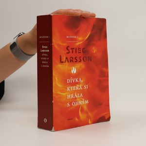 náhled knihy - Dívka, která si hrála s ohněm