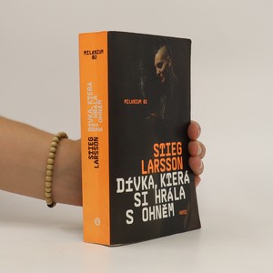 náhled knihy - Dívka, která si hrála s ohněm