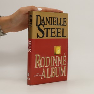 náhled knihy - Rodinné album
