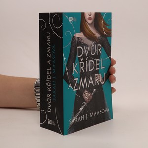 náhled knihy - Dvůr křídel a zmaru