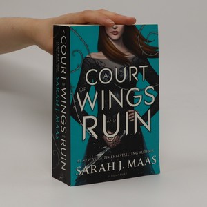 náhled knihy - A Court of Wings and Ruin. 3. díl